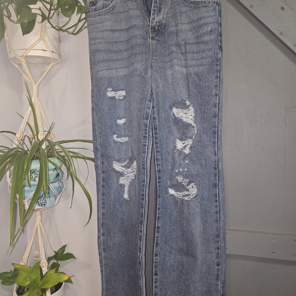 KanCan High Rise Distressed Blue Jeans